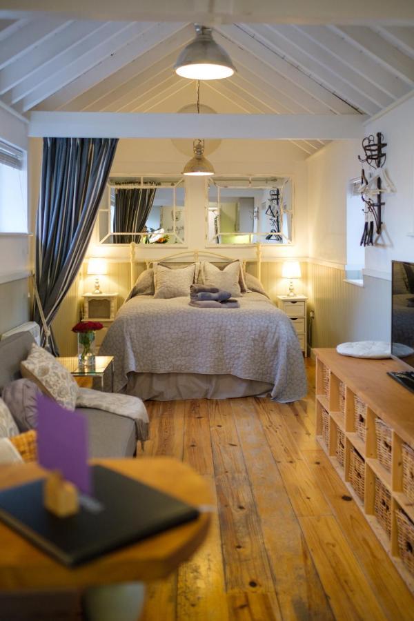 Old Fire Station - Quaint And Quirky Little Home Brandon  Exteriér fotografie